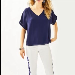 New LILLY PULITZER Casden Top Blouse Shirt True Navy Blue Wrinkle Resistant